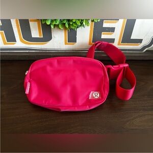 Lululemon Bright Pink 
Everywhere Belt Bag 1L
NWOT